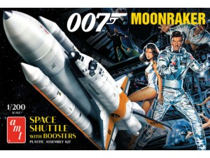 AMT, Moonraker Shuttle w/ Boosters - James Bond, 1:200